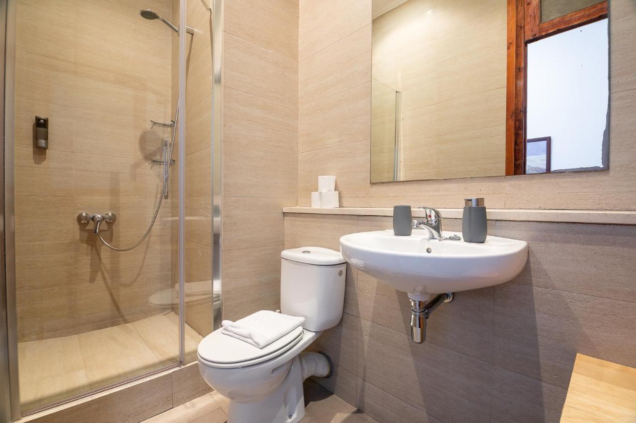Great Spacious Apartment In The Gothic Quarter Barselona Dış mekan fotoğraf
