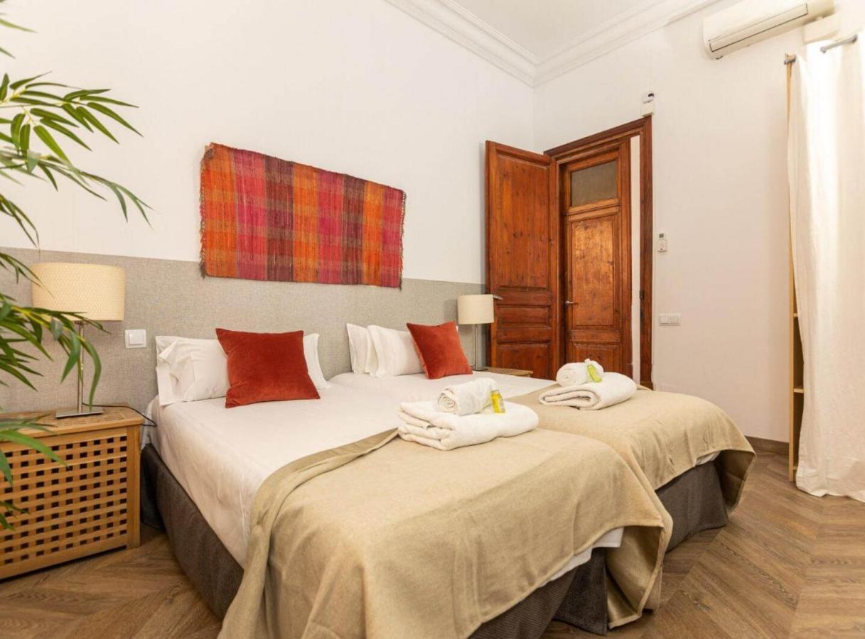 Great Spacious Apartment In The Gothic Quarter Barselona Dış mekan fotoğraf